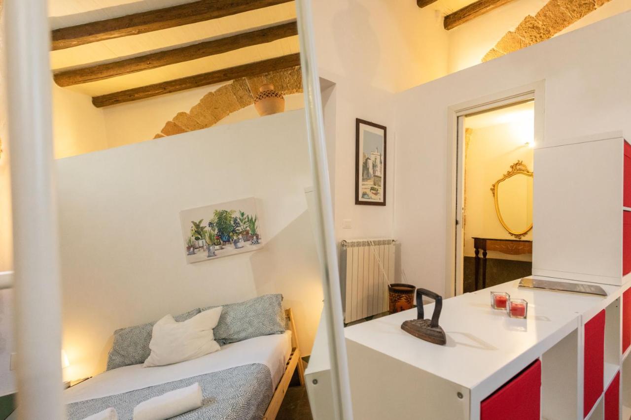 Corte Dumas Apartment