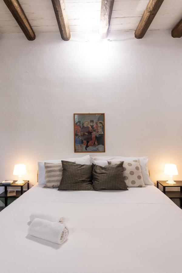 Corte Dumas Apartment