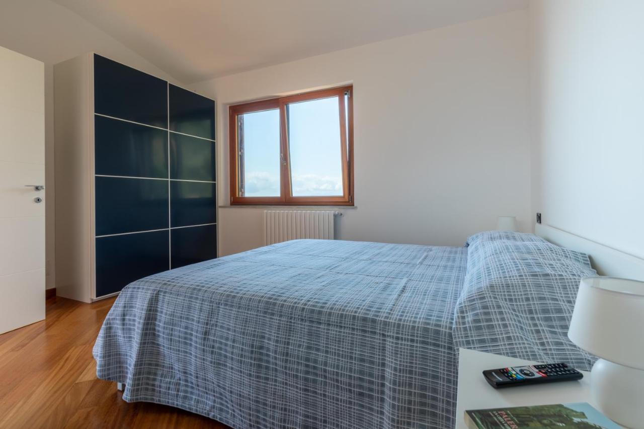 Apartment In Con Accesso Al Mare, Vista Mozzafiato