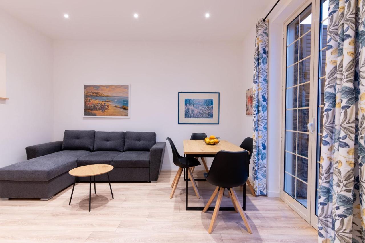 Apartment Sarale *