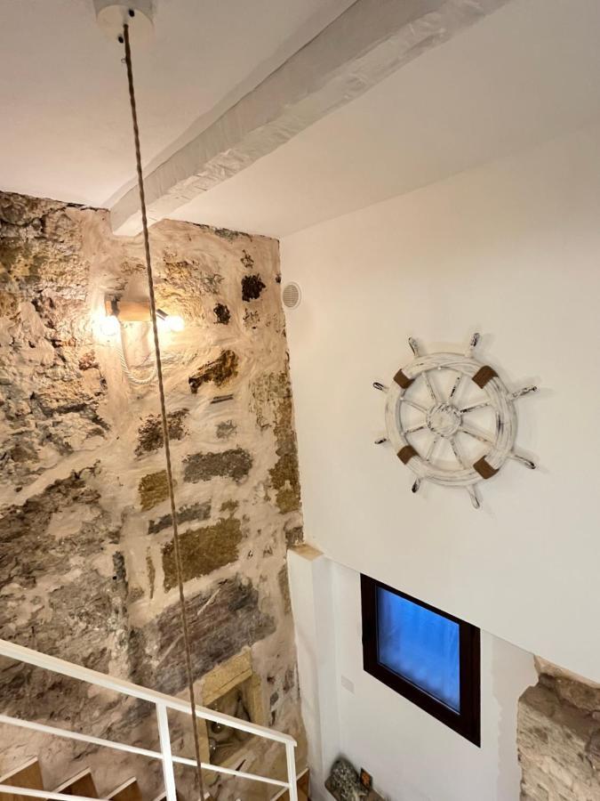 Central Apartment *