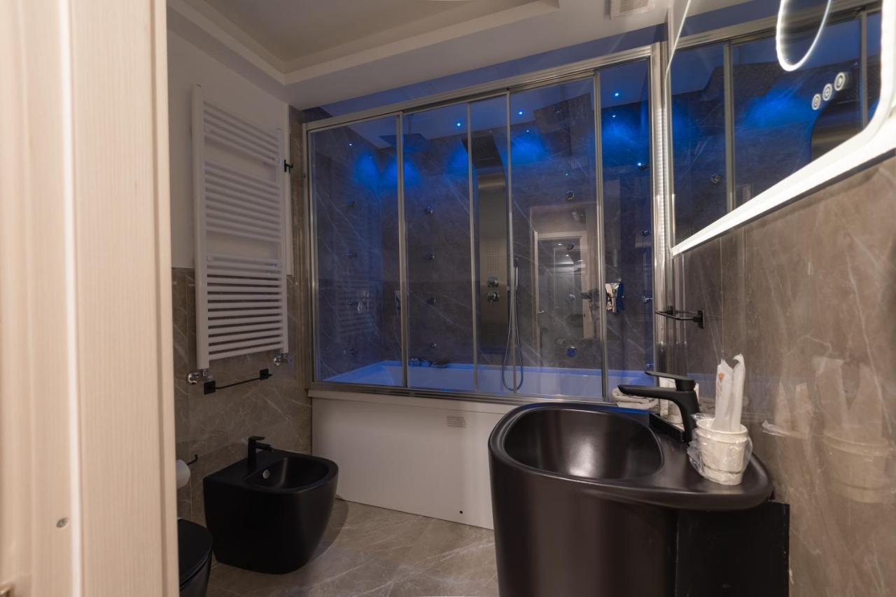 Maximum Exclusive & Guest house *