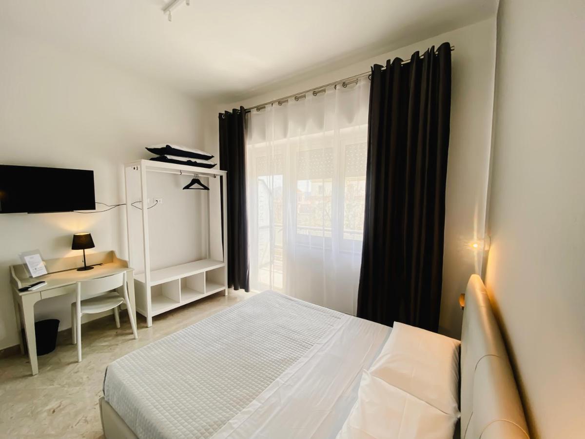 Bed & Breakfast Leone & Restaurant 3*