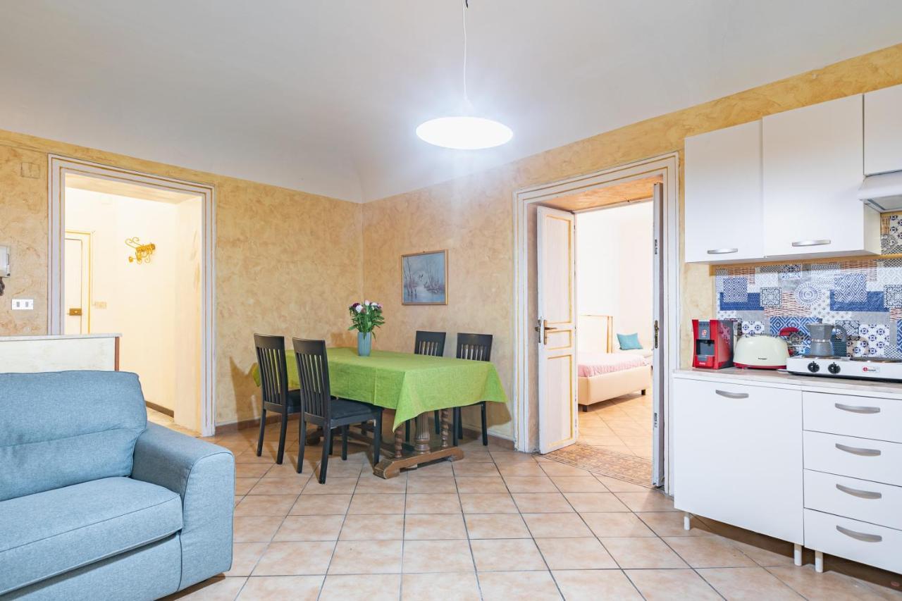 Piazza Pretoria & Quattro Canti Roomy Flats With Balconies Apartment *