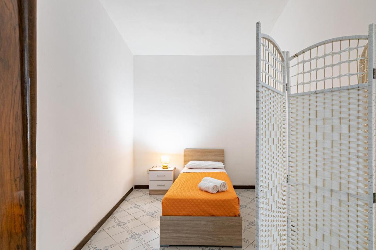 Piazza Pretoria & Quattro Canti Roomy Flats With Balconies * Palermo