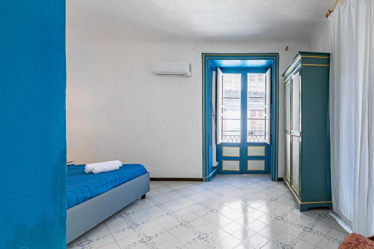 Piazza Pretoria & Quattro Canti Roomy Flats With Balconies * Palermo