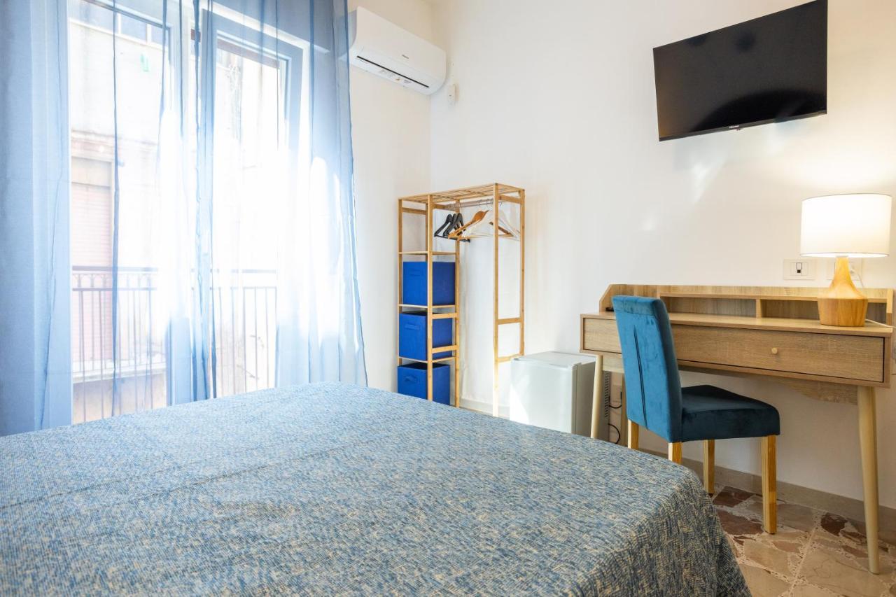Guest house Il Gabbiano A Ballaro Su *