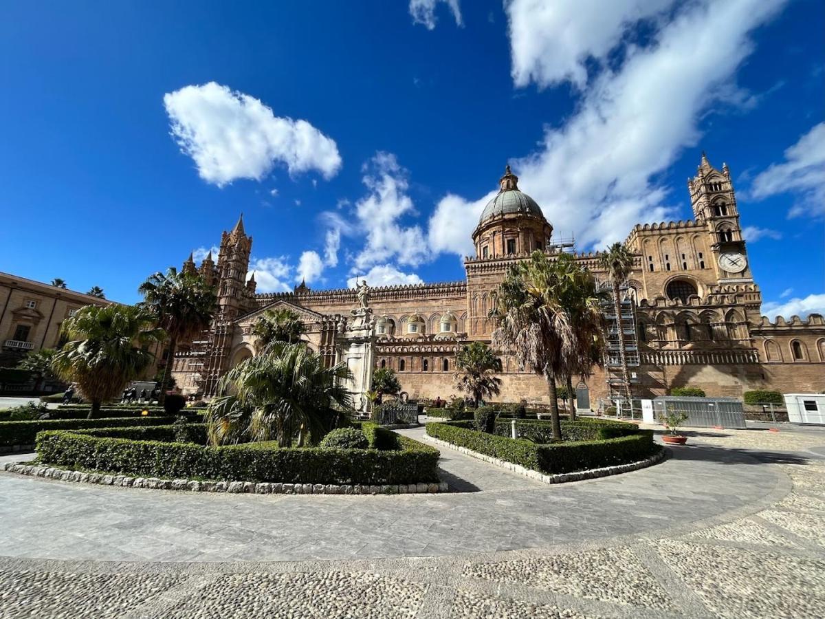 Lilibet * Palermo
