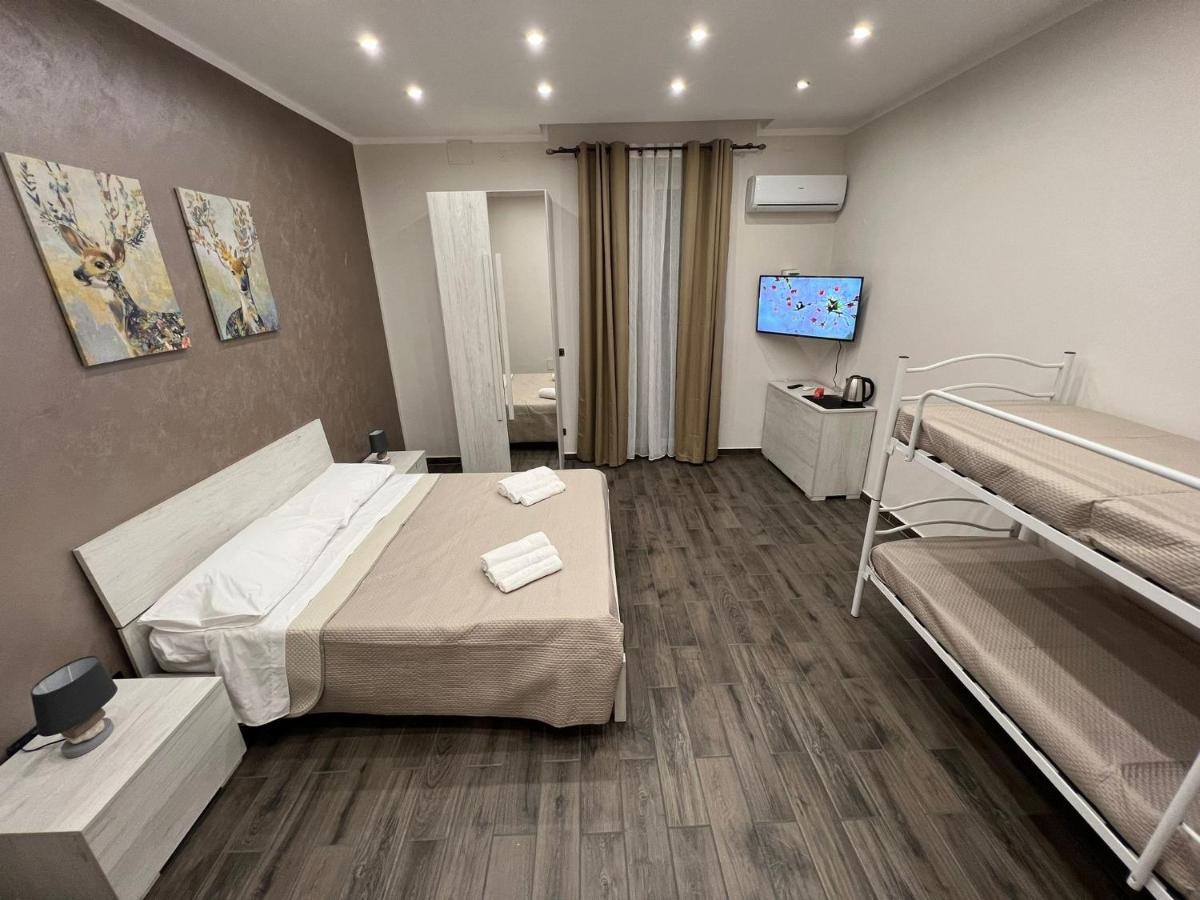 Guest house Fuddia & *
