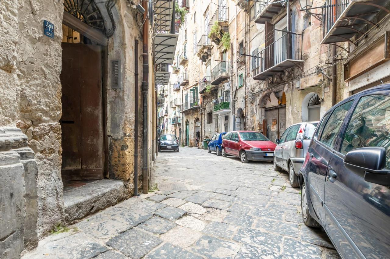 Vucciria Flat With Small Terrace Apartment *