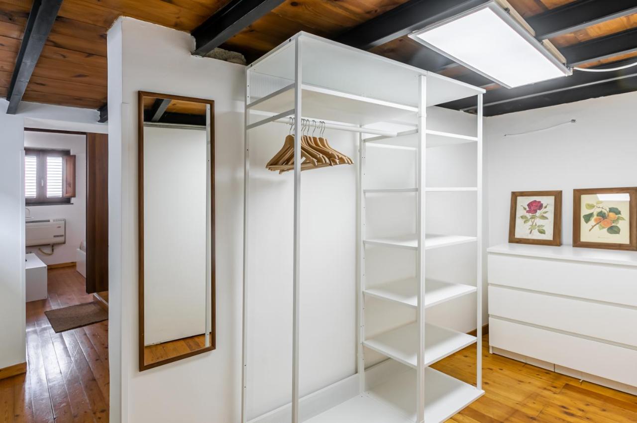 Vucciria Flat With Small Terrace Apartment Palermo
