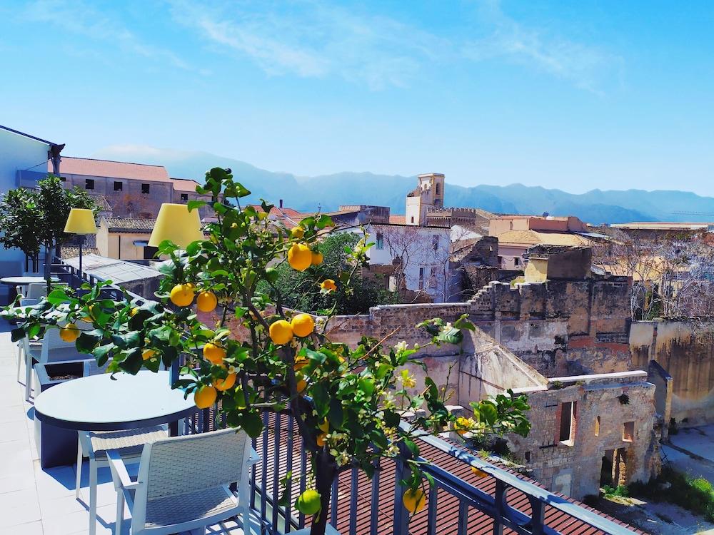 Porta Felice & 4* Palermo