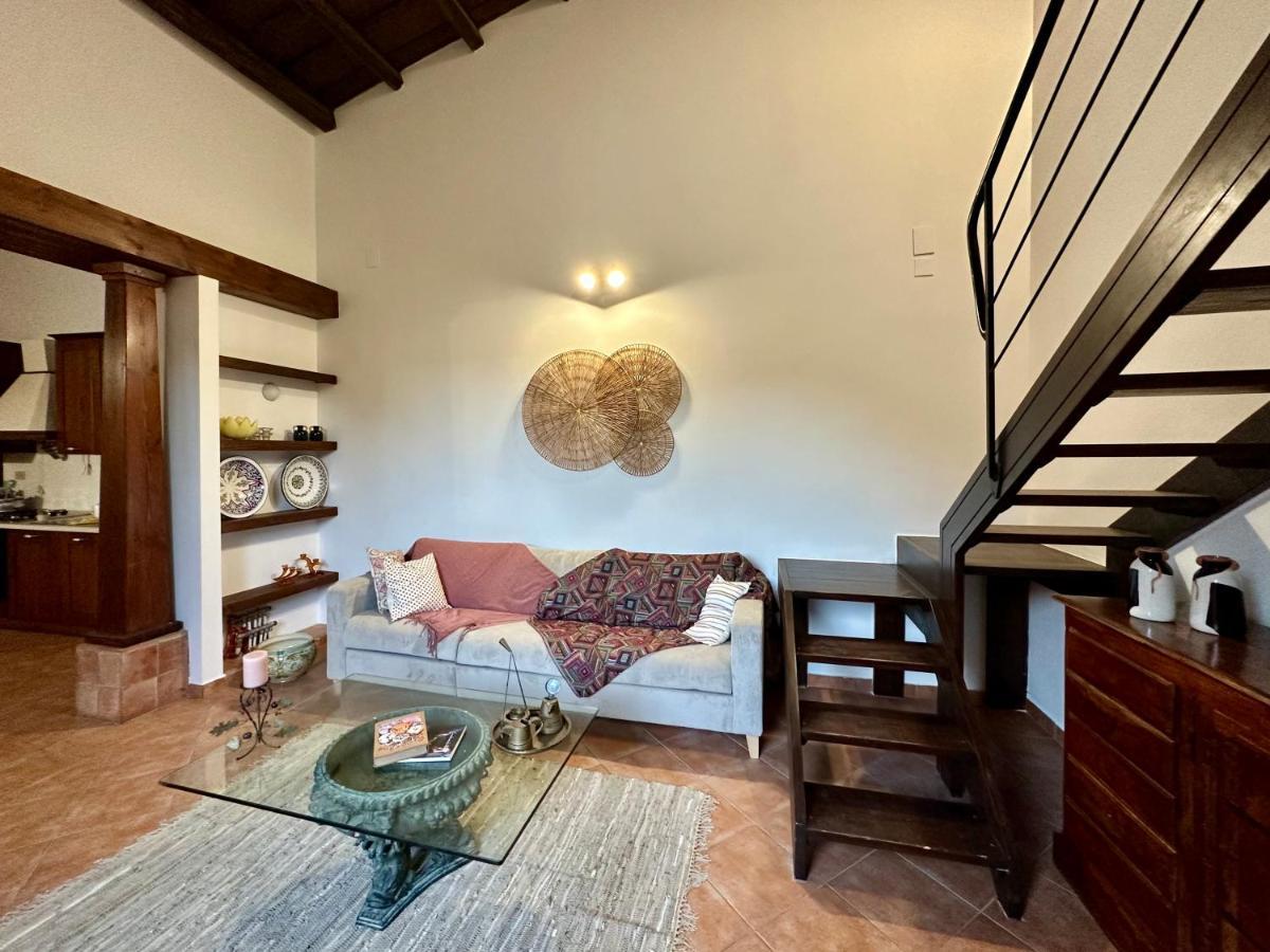 Saline - Luxury Garden Mondello Apartment *
