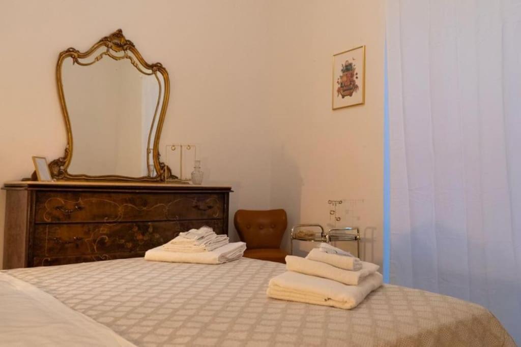 Apartamento Santa Cecilia House Centro Palermo-350 Mt Stazione *