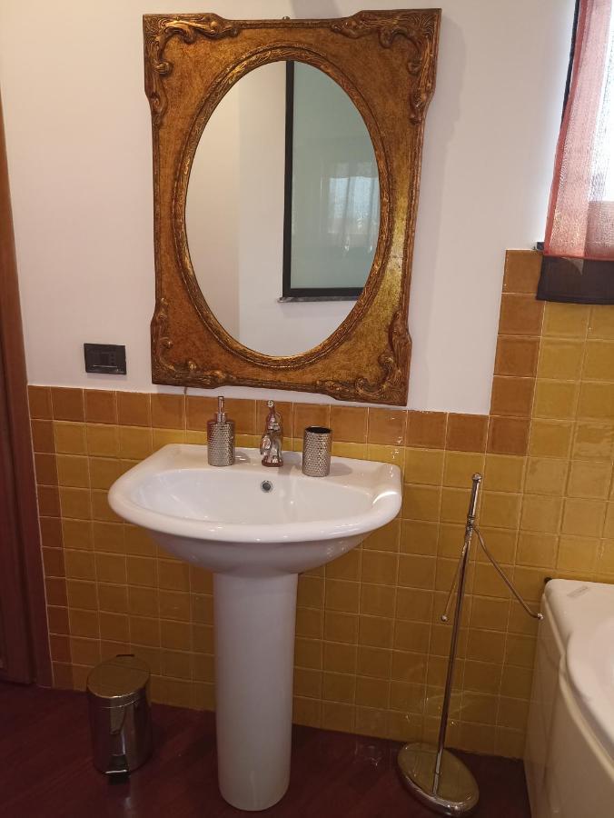A&c Gold Diamond Apartment *