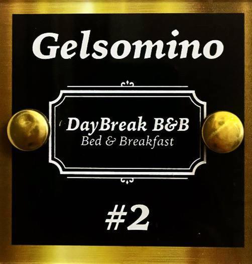 Daybreak Bed & Breakfast *