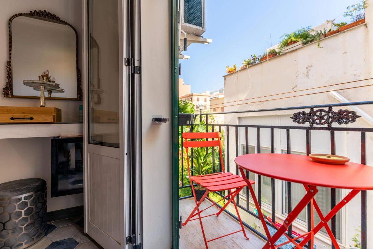 Regina Guest house