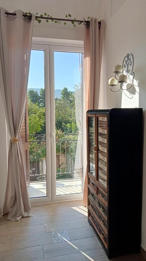 Donna Carmela Apartment *