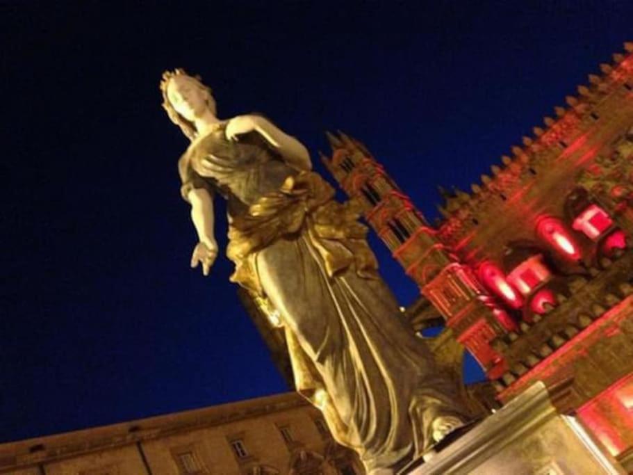 Donna Isabella A Ballaro * Palermo
