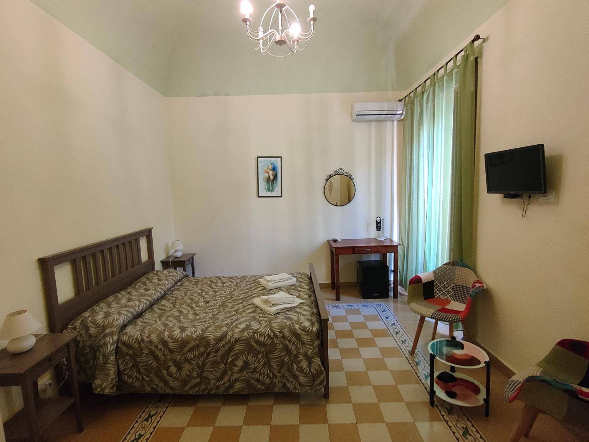 Acomodação com café da manhã  Palazzo Corvino