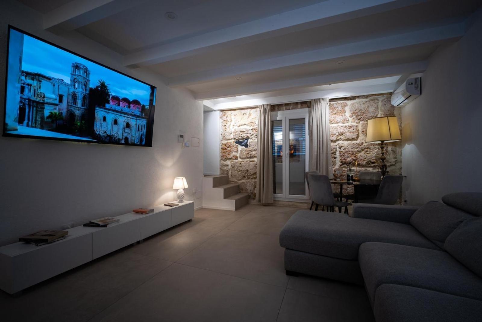 Santateresa19 & Apartment Palermo