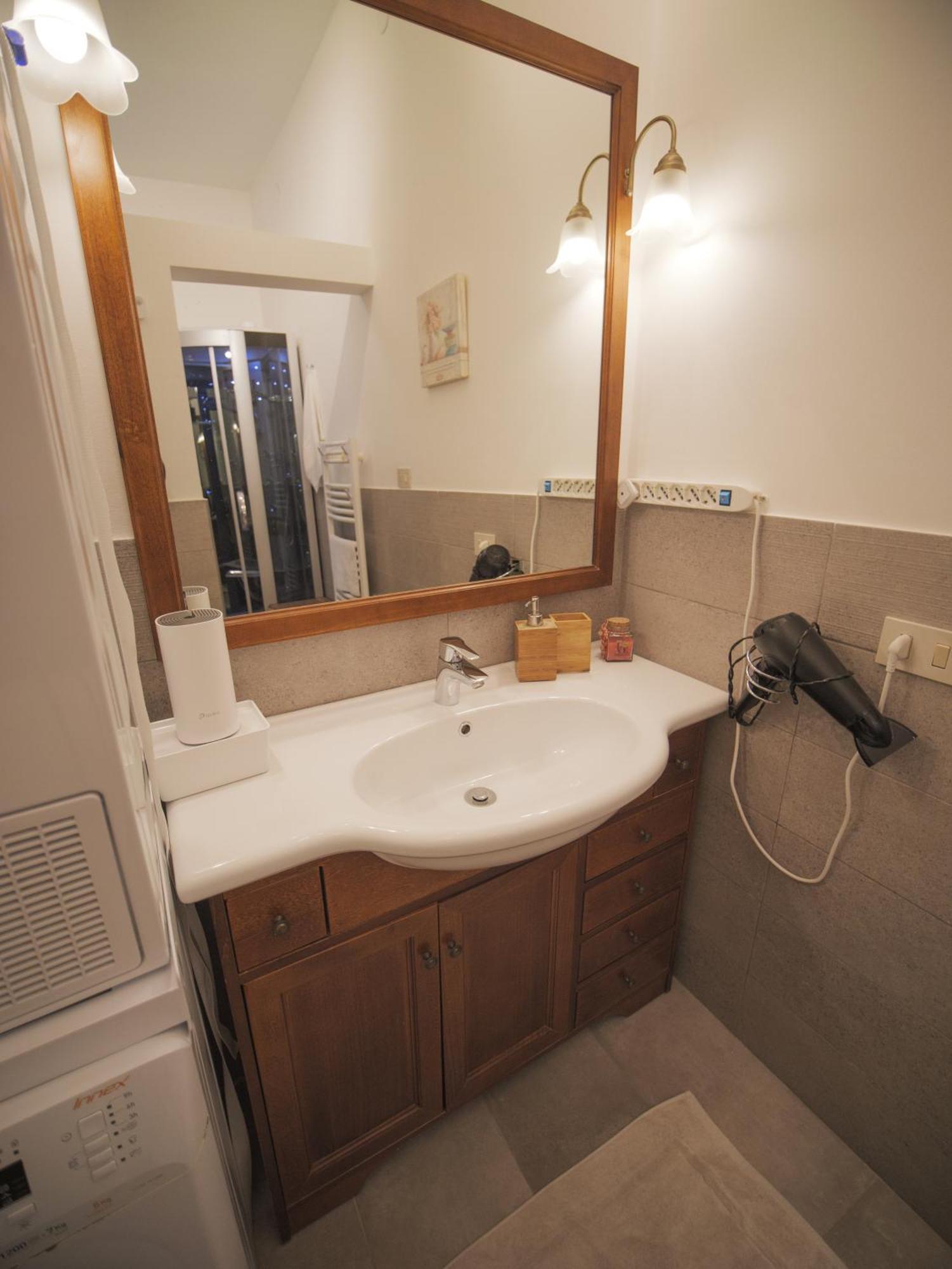 Itiseasy 1 E 2 Private Apartment Palermo