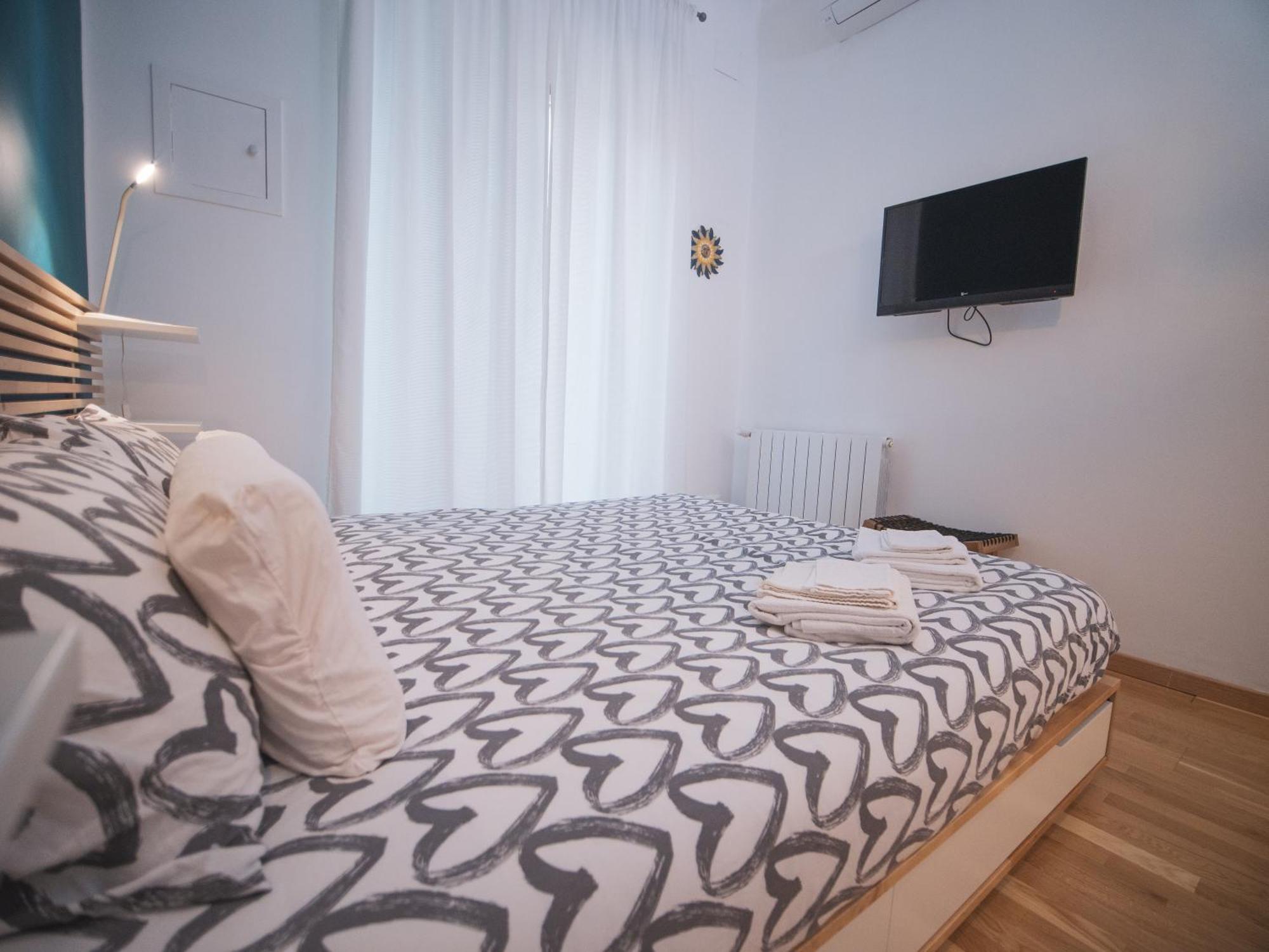 Itiseasy 1 E 2 Private Apartment