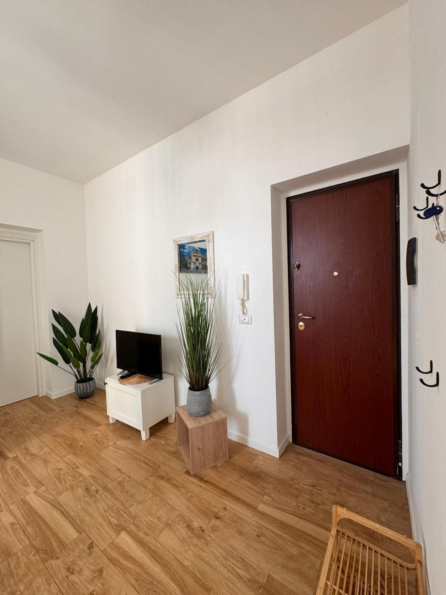 N&l Apartment *