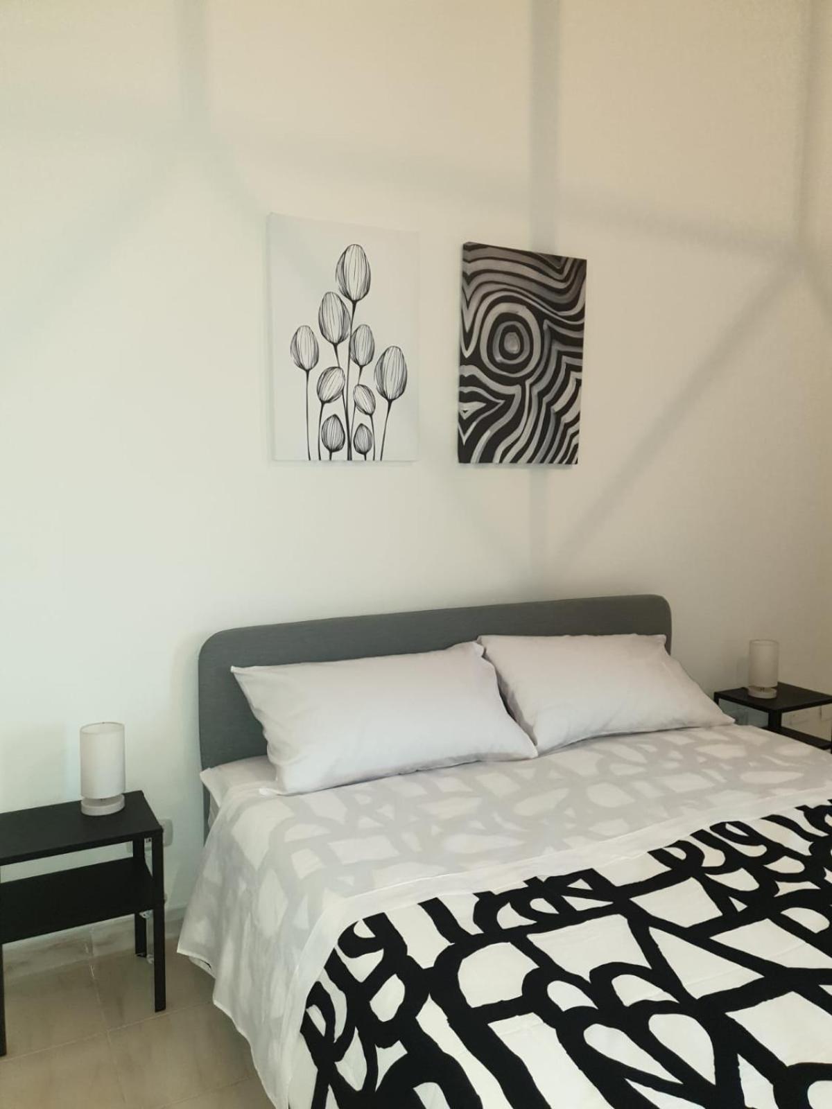 Port Side Elegance Guest house
