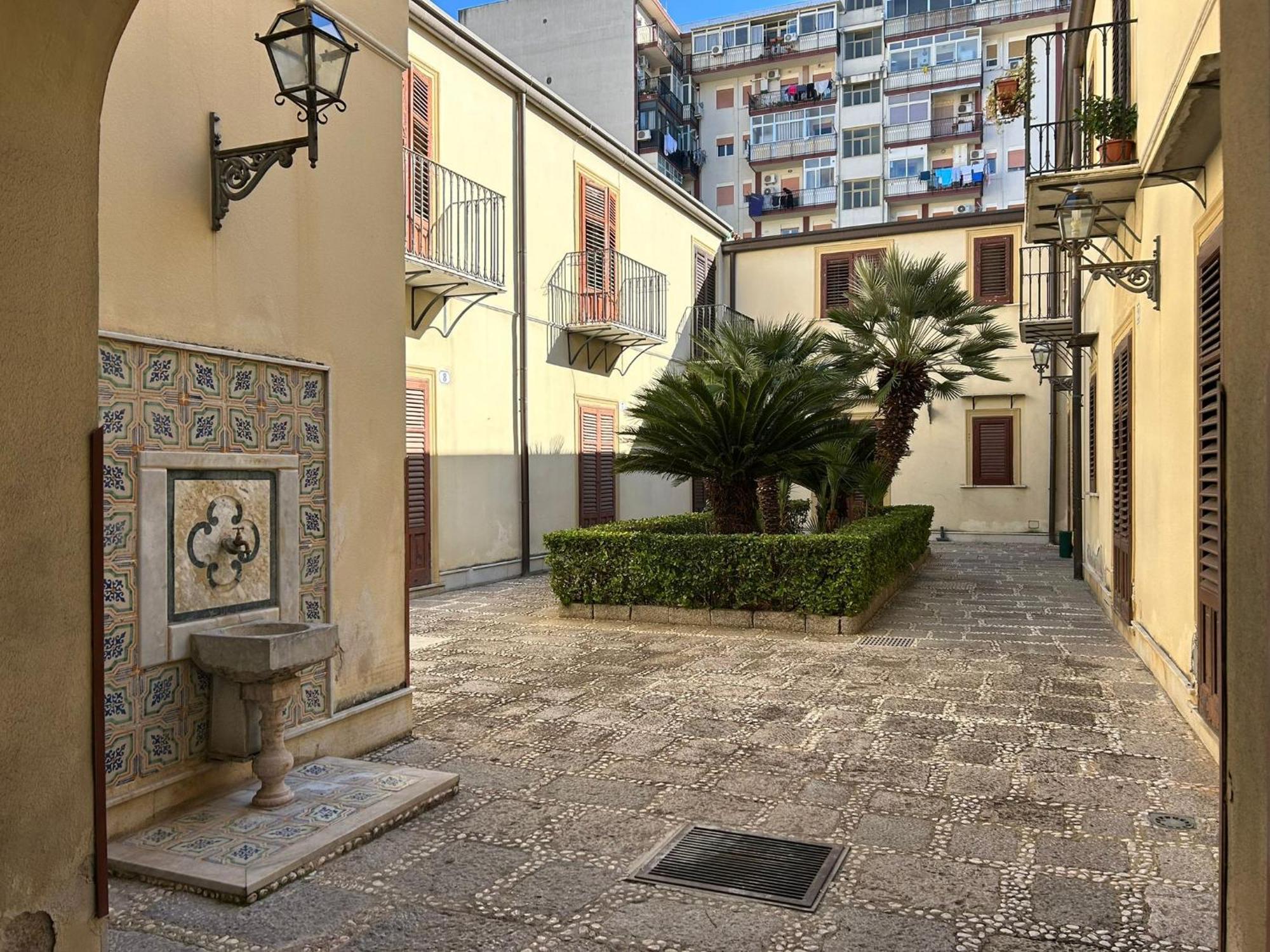 Corte Dei Re Di *