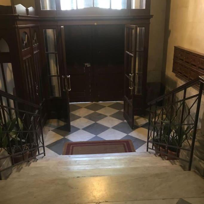 Bibi A Due Passi Dal Tribunale Centro Apartamento *