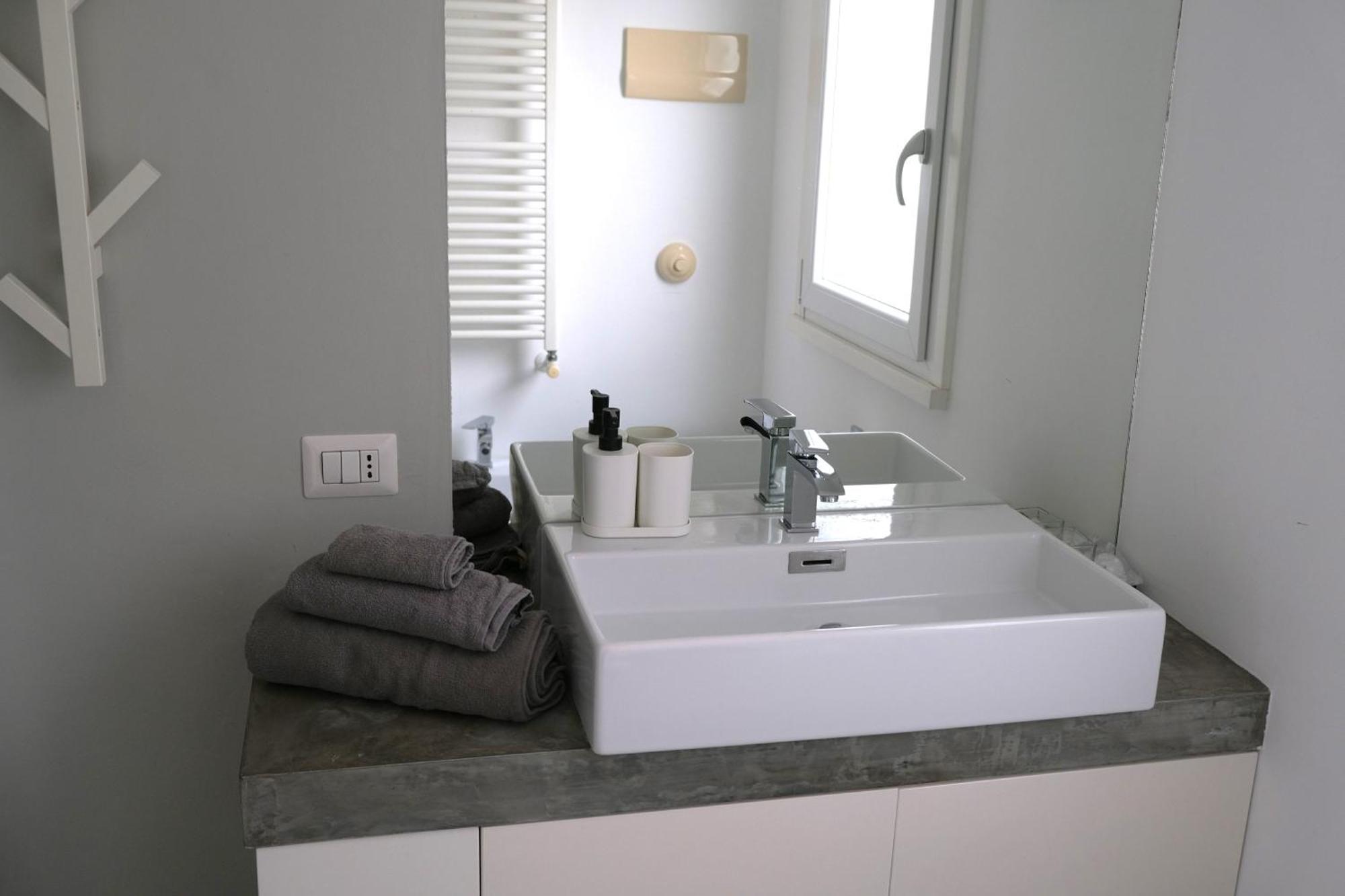 Db Exclusive Apartment
