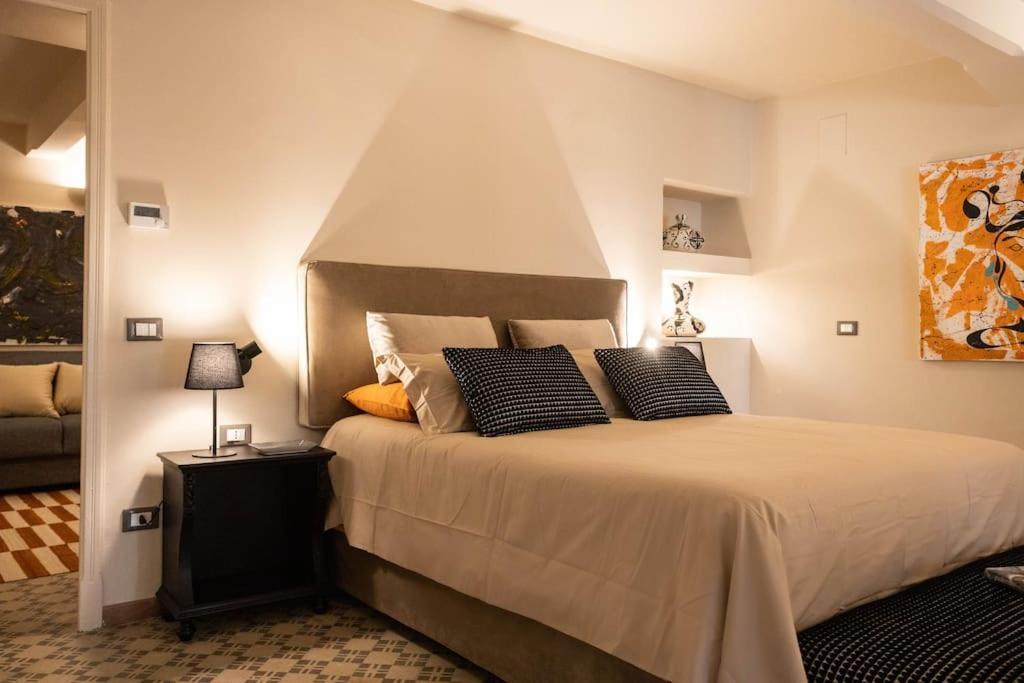 Palazzo Celestre Apartment *