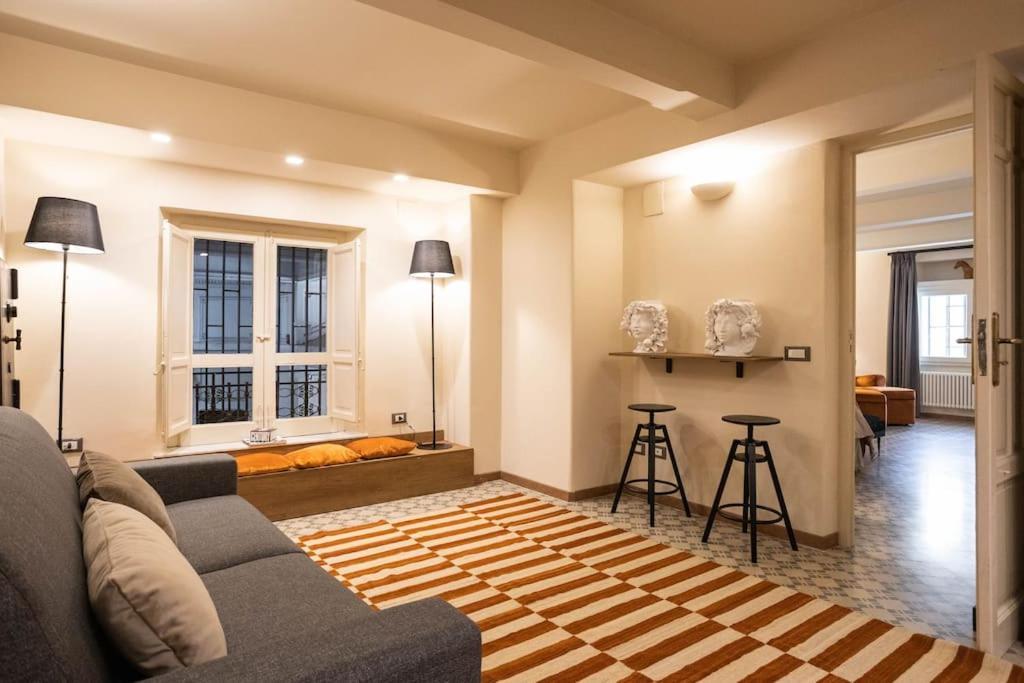 Palazzo Celestre Apartment *