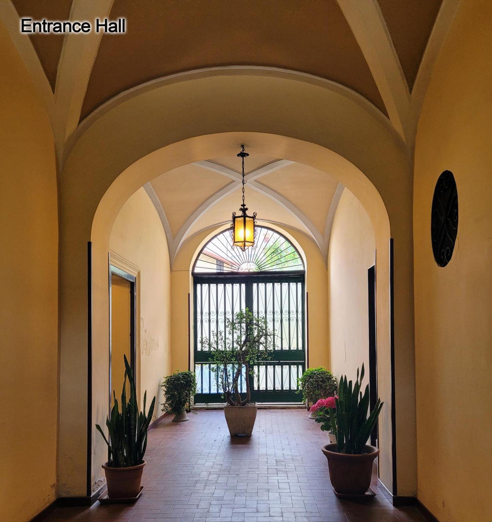 Apartment Leoni63 *