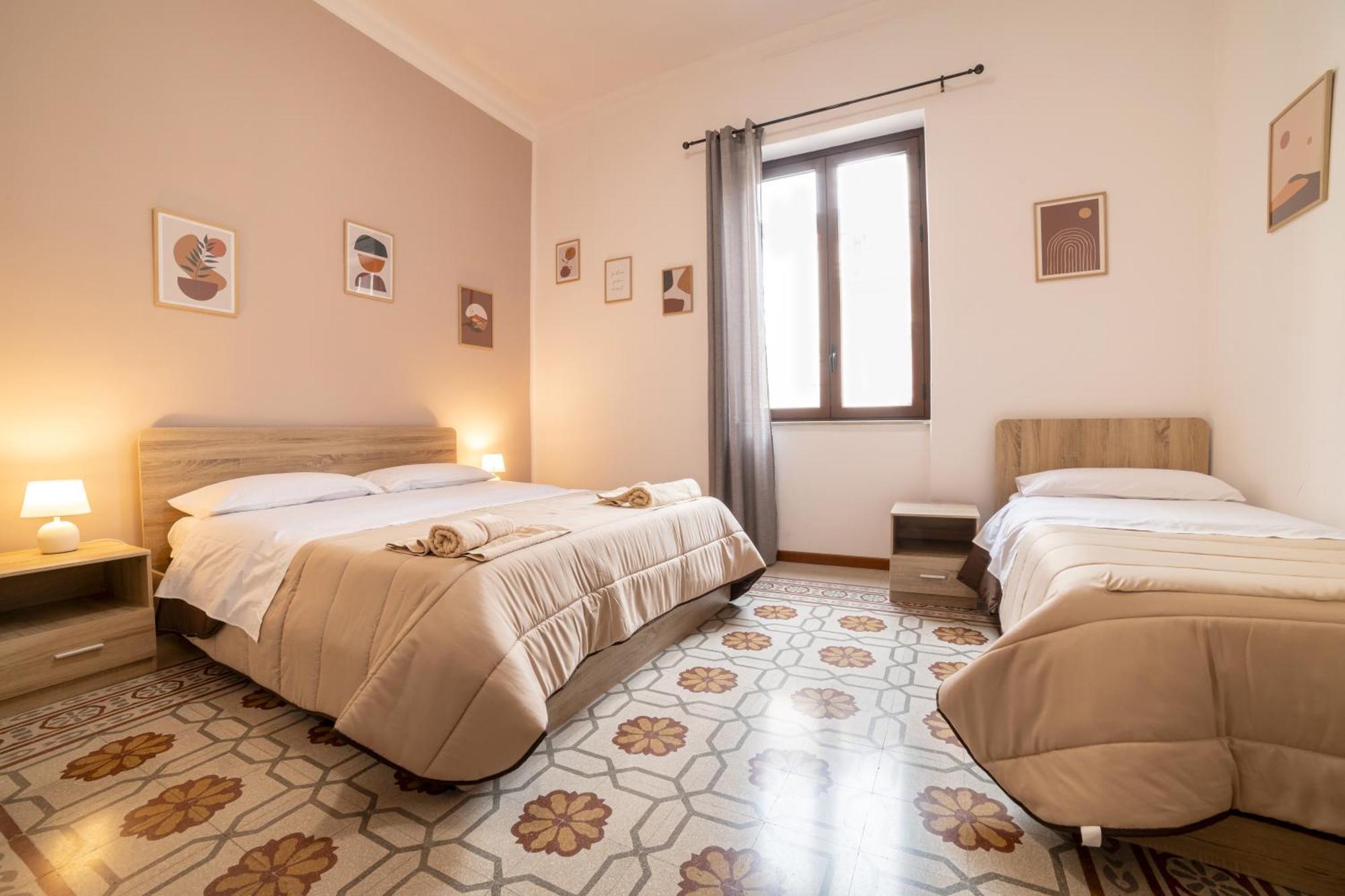 Centro Stazione Aeroporto Wi-fi&self Check-in Apartment Palermo