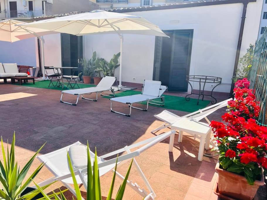 Loft Centro Con Terrazzo. Free Parking * Palermo