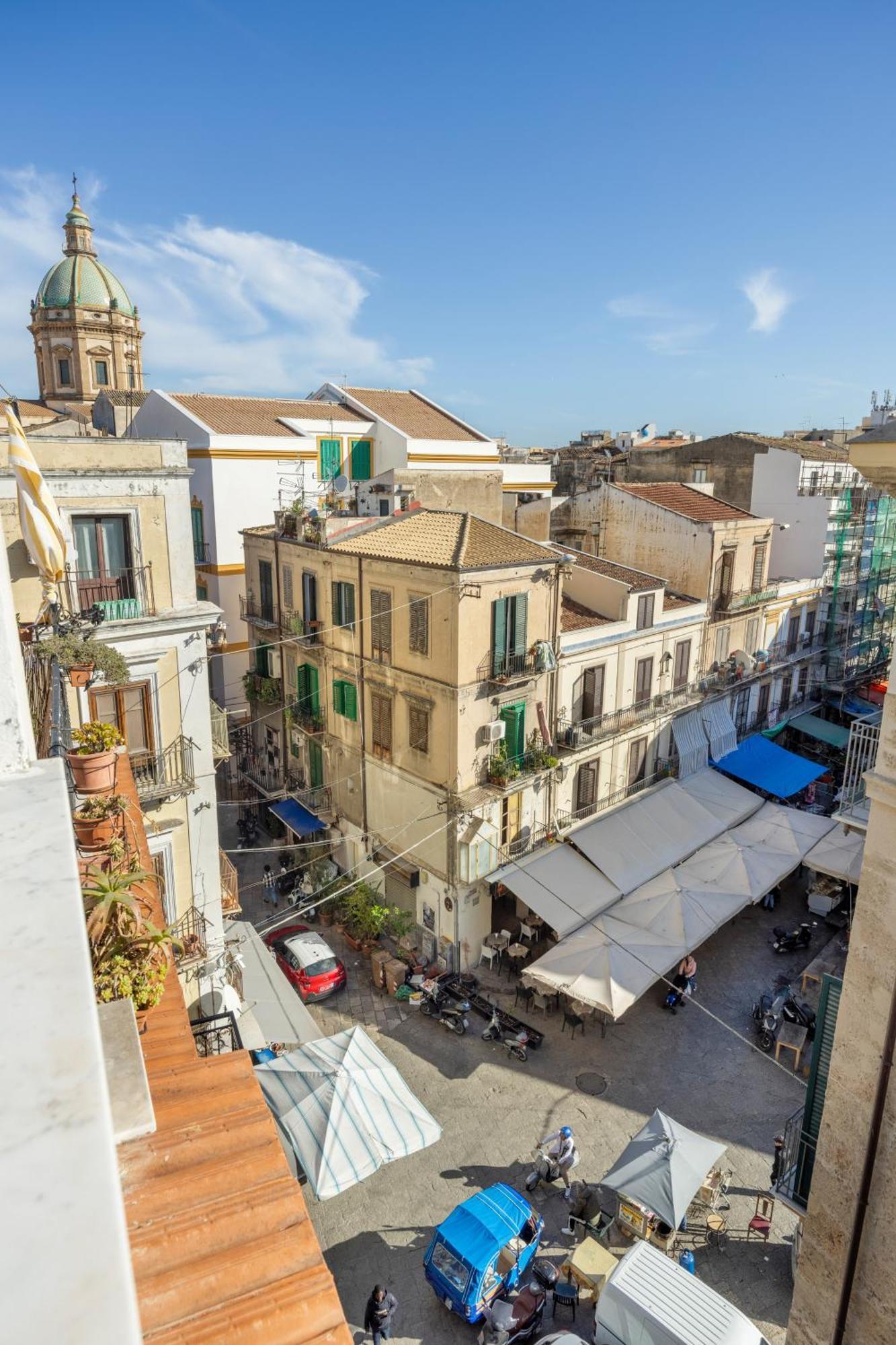 Suk Ballaro House Apartment