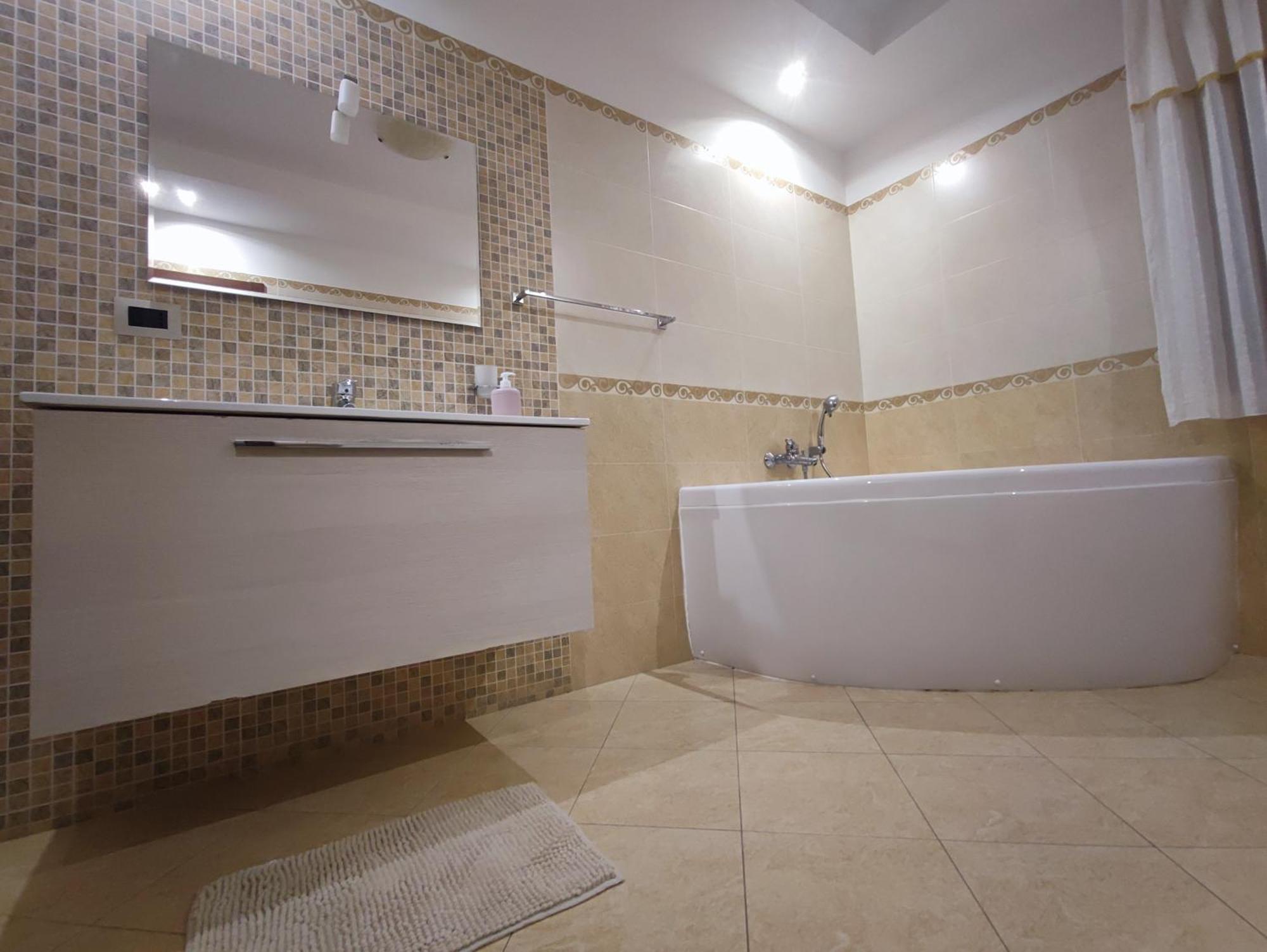 Genoard Apartment *