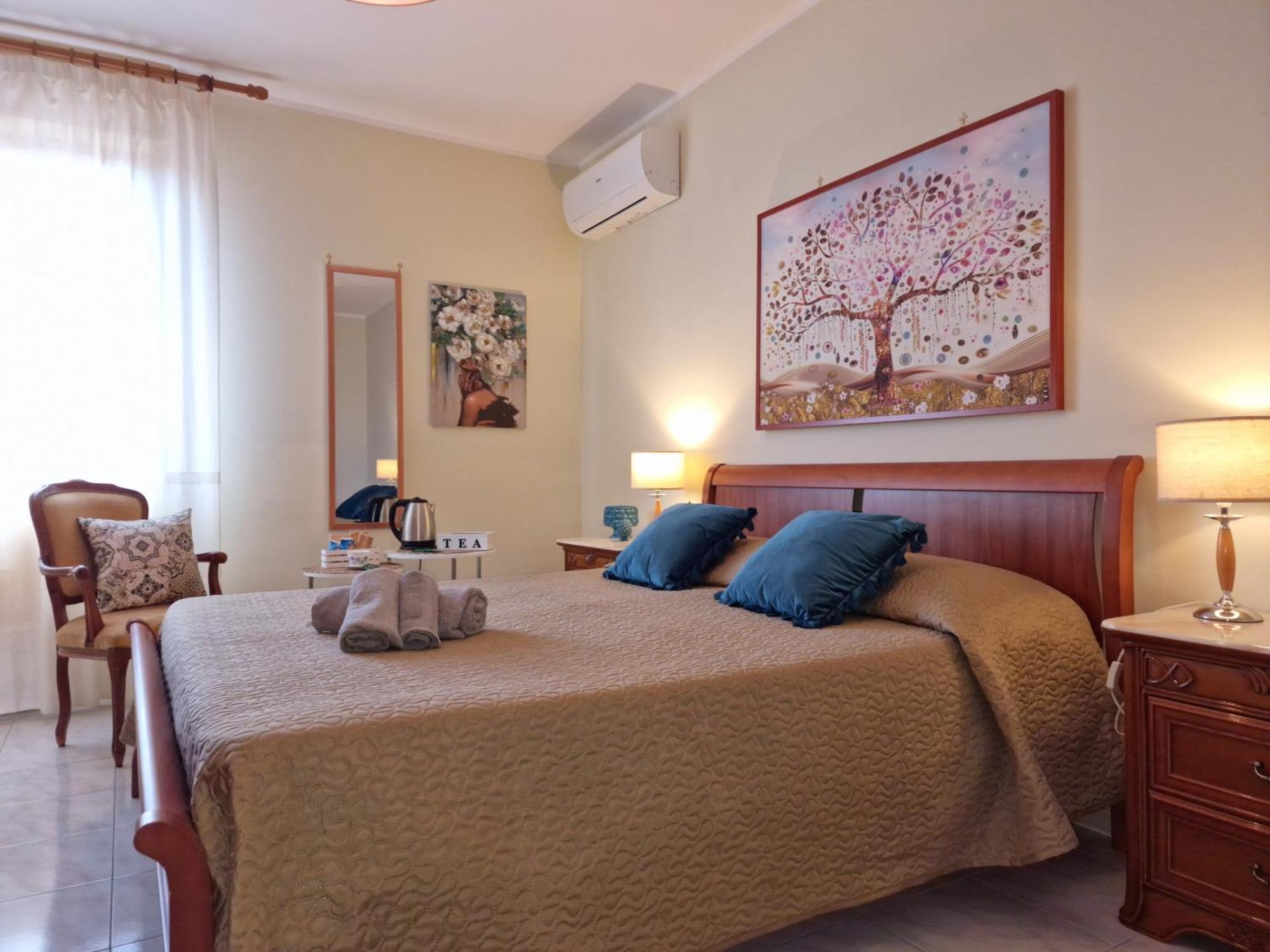 Lorenzo Guest With Free Private Parking-- Cantieri Culturali Apartment *