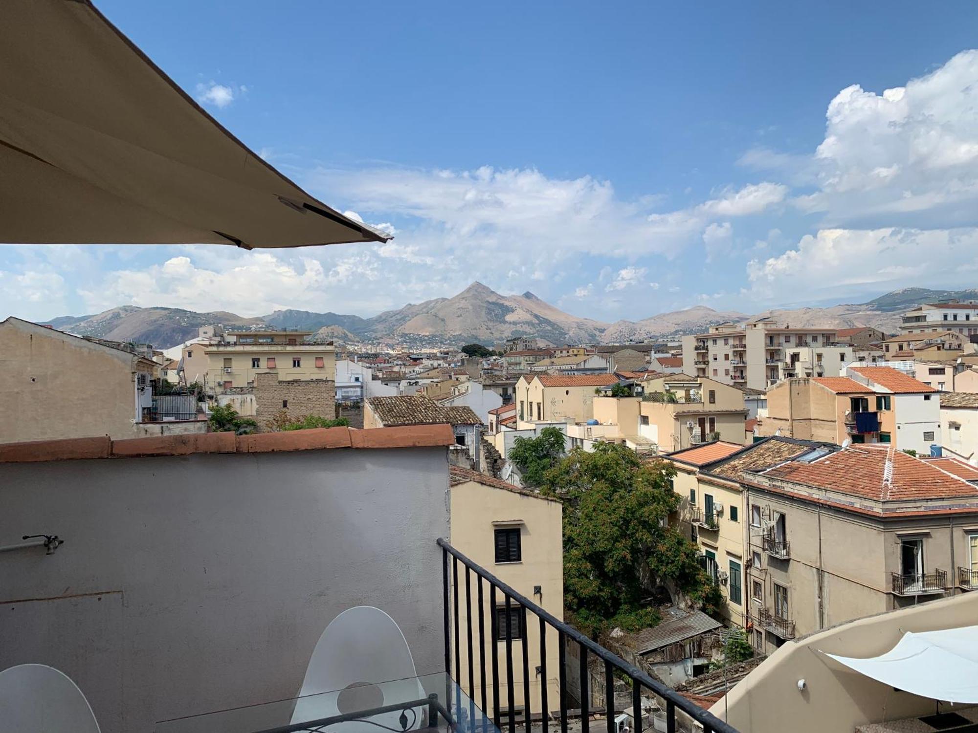 Fraleporte - Maqueda's Terrace *