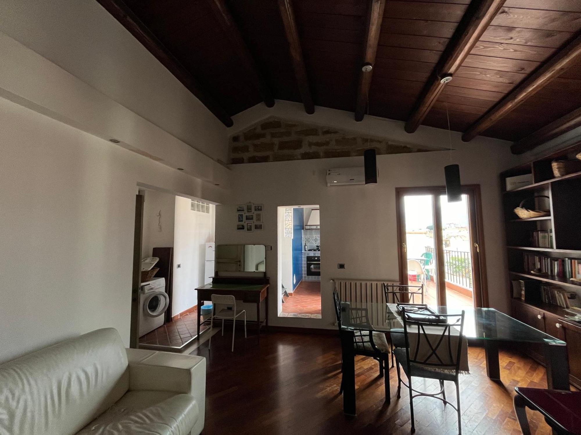 Fraleporte - Maqueda's Terrace *