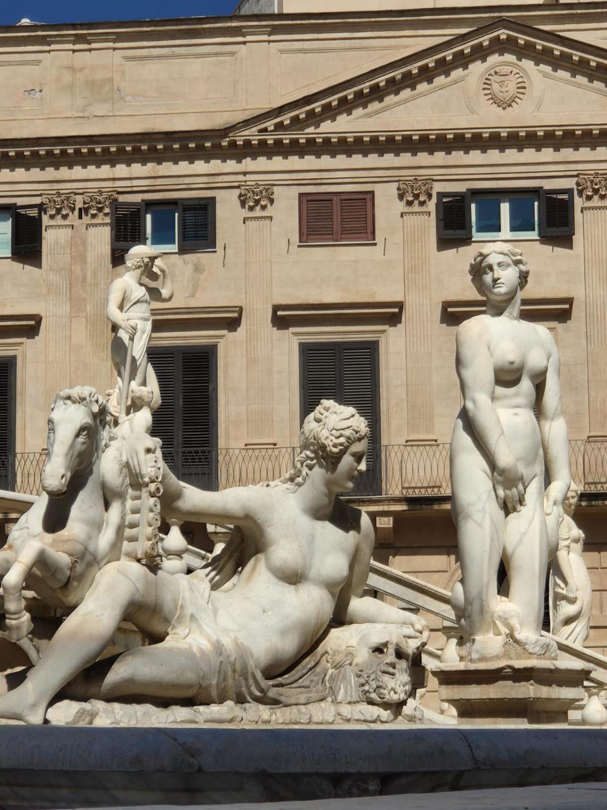 Apartment Piccola E Dimora Del Teatro Massimo Palermo
