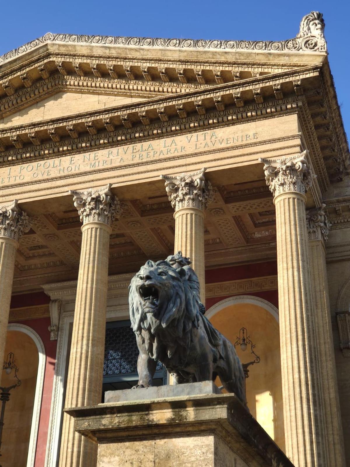 Piccola E Dimora Del Teatro Massimo Apartment