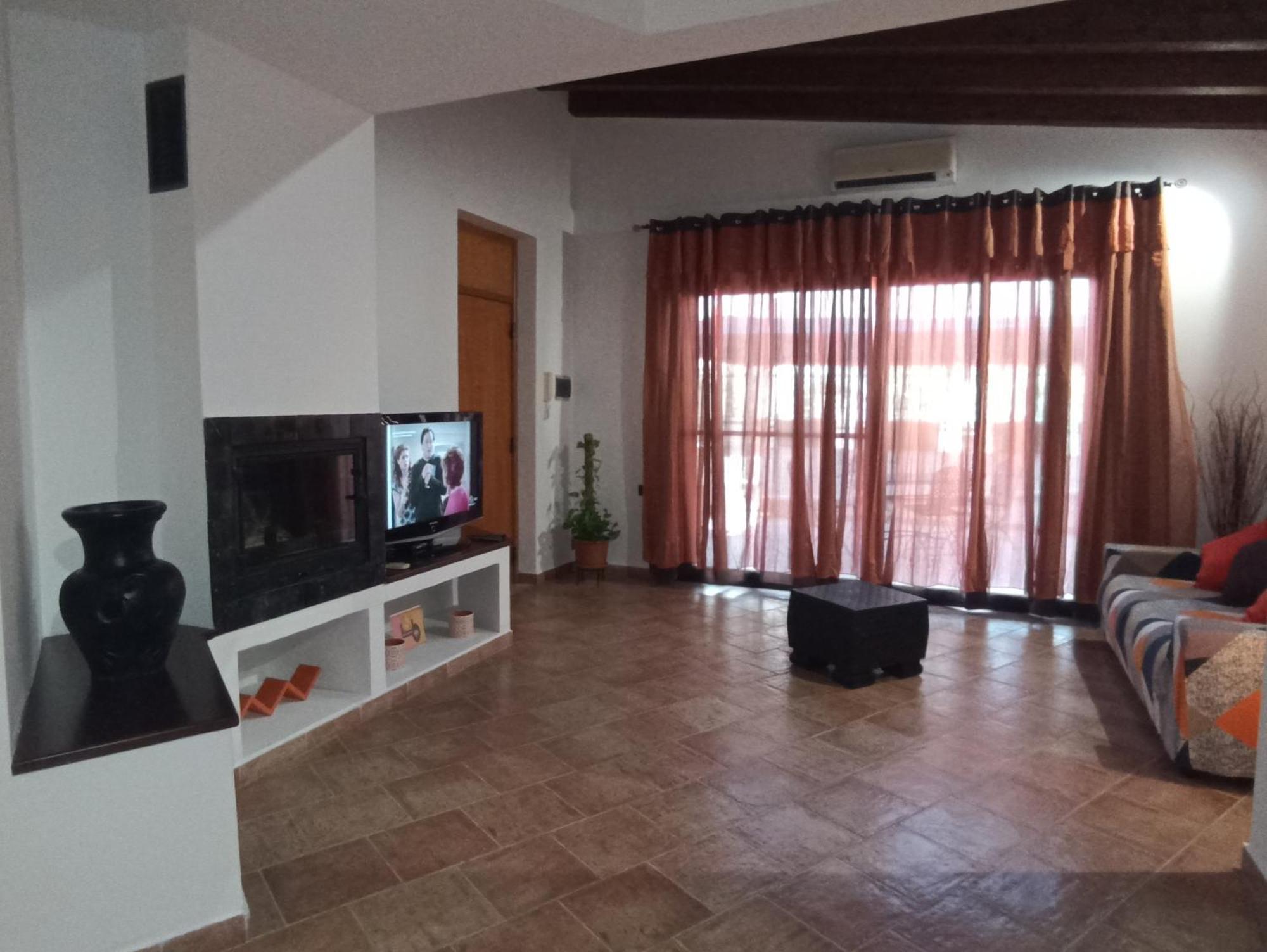 A&c Gold Diamond Apartment *