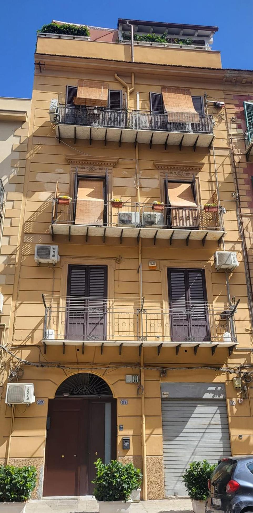 Da Mari E Paolo Apartment Palermo