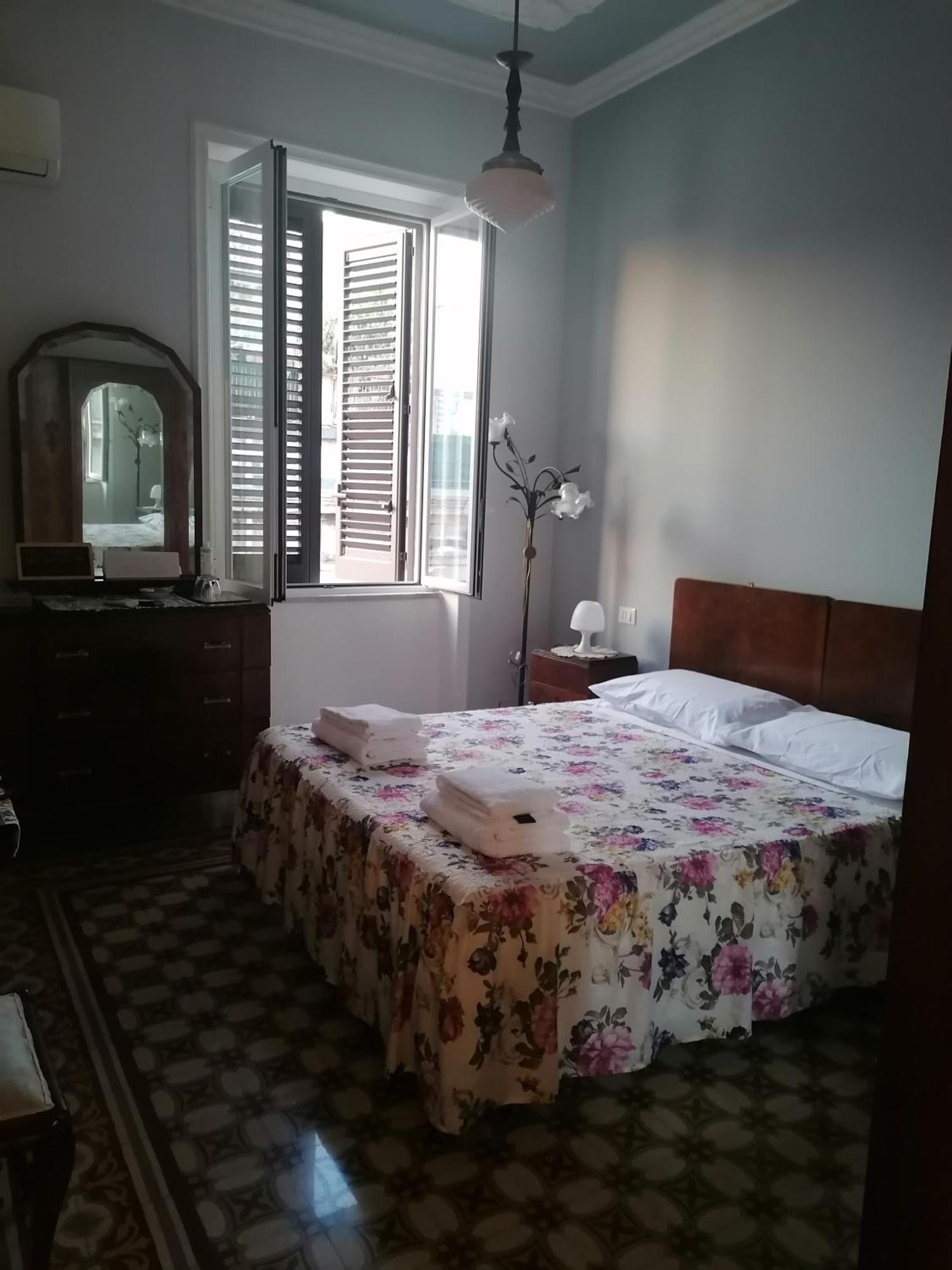 Battisti 18 Vintage Guest house Palermo