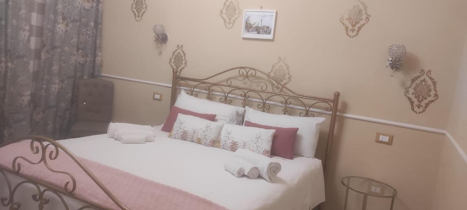 Luxury Via Genova Apartment Palermo