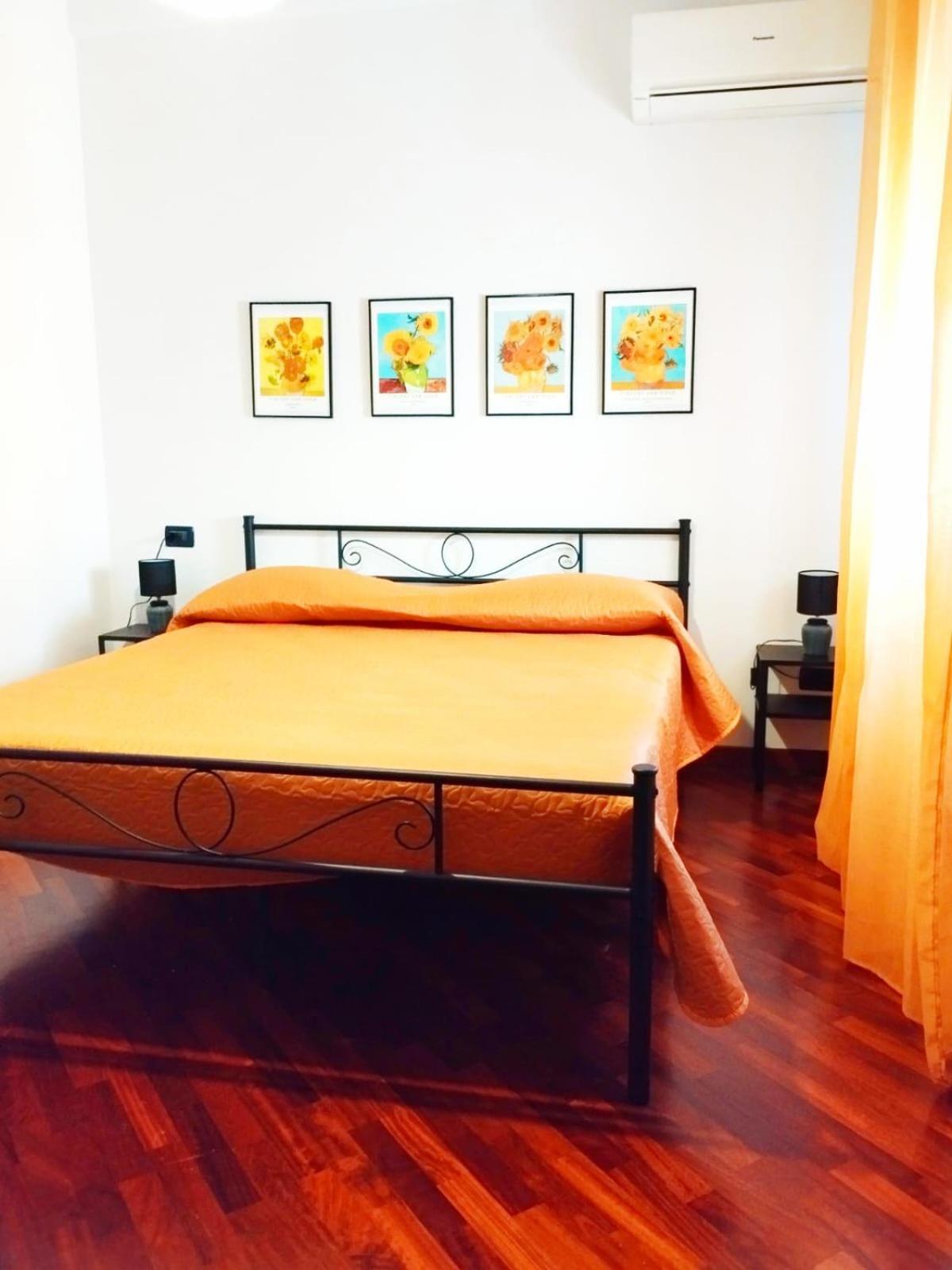 I Girasoli Short Rent *