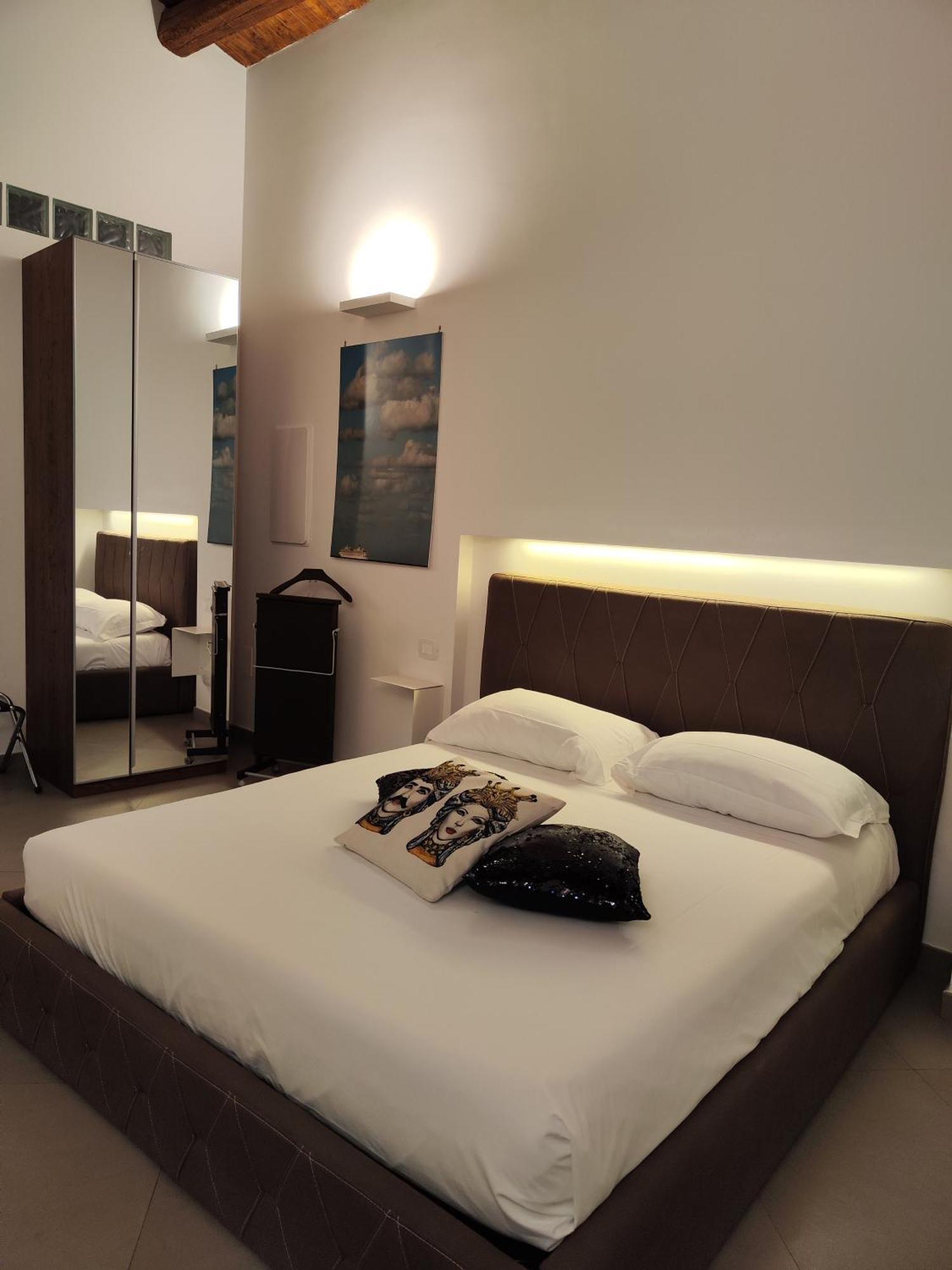 Bed & Breakfast San Francesco And With Terrace In Locazione Turistica Palermo
